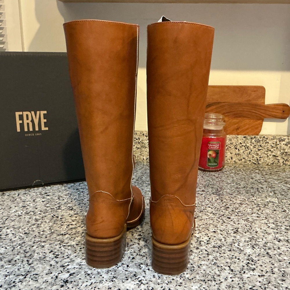 Frye Campus 14L Boots - Picture 5 of 16